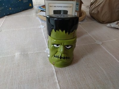 2026 Cracker Barrel Halloween Frankenstein Monster Salt & Pepper Set New NIB