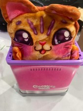 Cookeez Makery TOASTY TREATZ Toaster Oven Toy Scented Surprise Baked Plush Pet