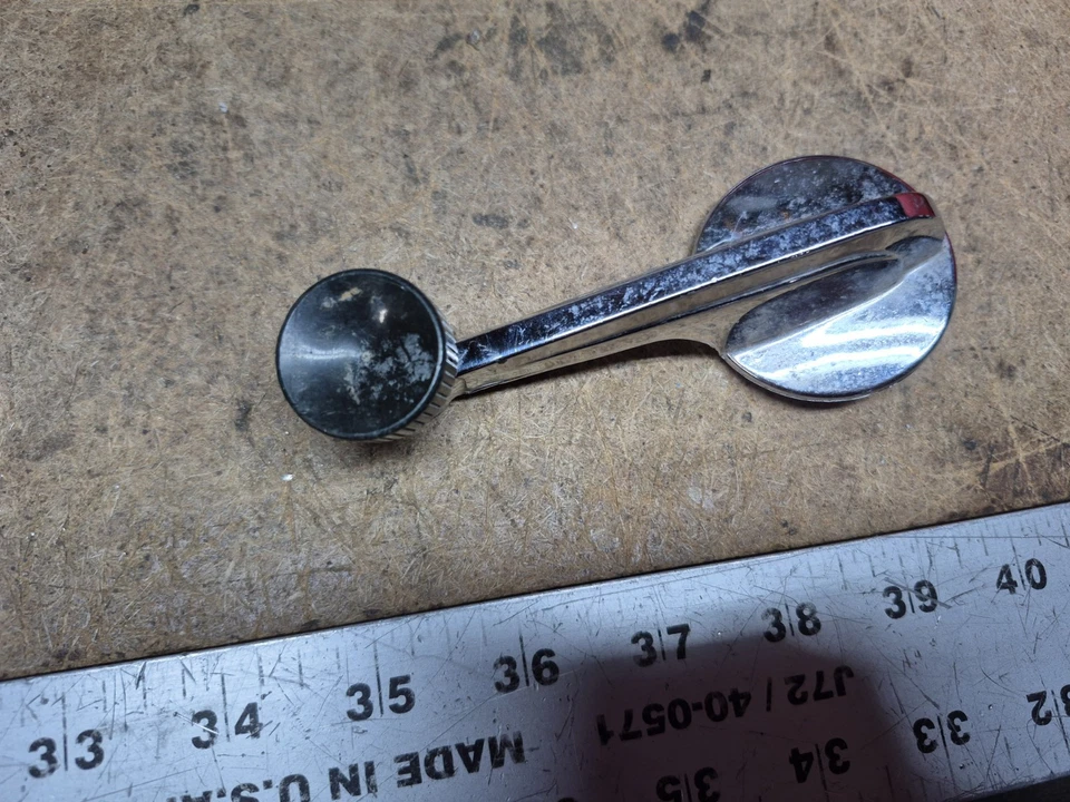 Chevrolet Chevy Bel Air 1956-1962 manivela ventana Foto 2 de 4