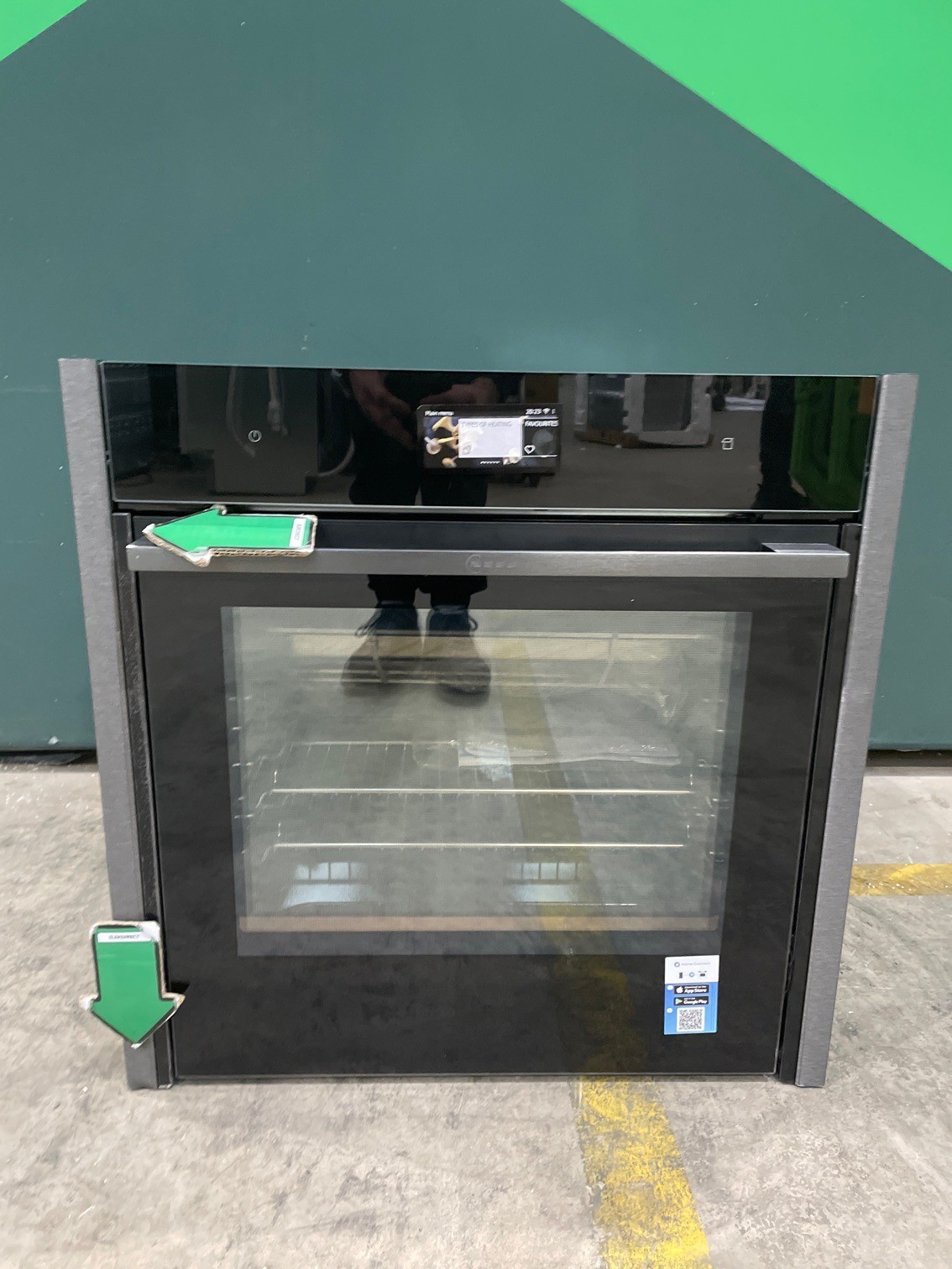 NEFF Slide & Hide B64FS31G0B Built In Single Oven – Graphite – A+ #388053