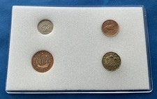 RARE 1952 SET OF KING GEORGE VI COINS 74TH BIRTHDAY GIFT IN  CLEAR DISPLAY CASE