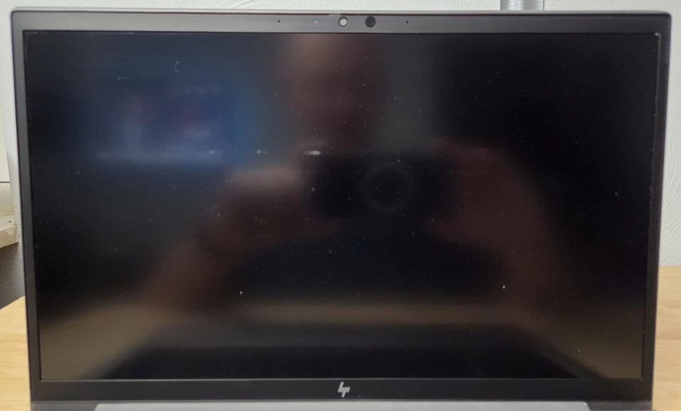 Ноутбук HP ZBook Firefly 15 G8 15,6 дюйма Core i7-1165G7 16 ГБ RAM 512 ГБ Windows 11 Pro - Изображение 3 из 4