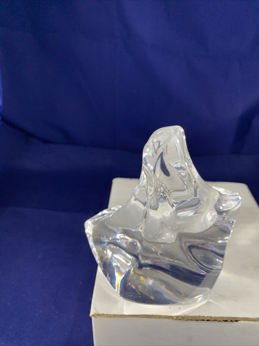 Vintage for Franklin Mint - Penguin on Ice Crystal Paper Weight Initial jc - Picture 5 of 8