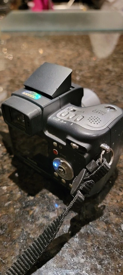 Kodak EasyShare DX6490 4.0MP Digital Camera - Black - Image 2 of 4