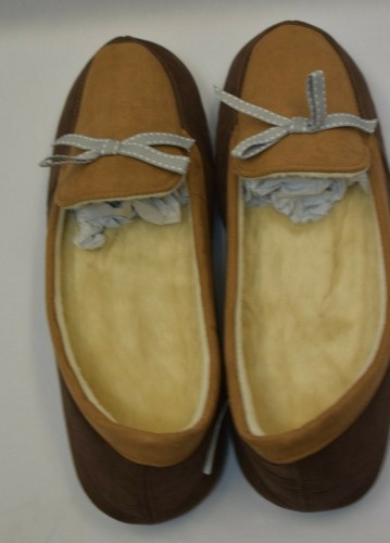 ACORN WOMEN'S SLIPPERS XL 9.5-10.5 NEW WITH TAG - Picture 6 of 7
