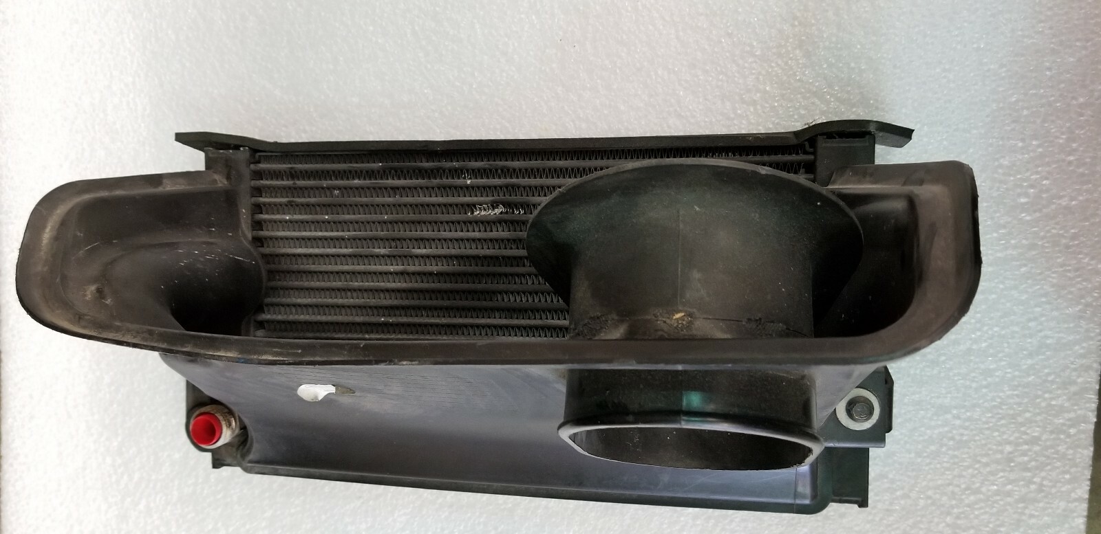 FERRARI 458 ITALIA RIGHT PASSENGER SIDE OIL COOLER RADIATOR WITH DUCT OEM 295369