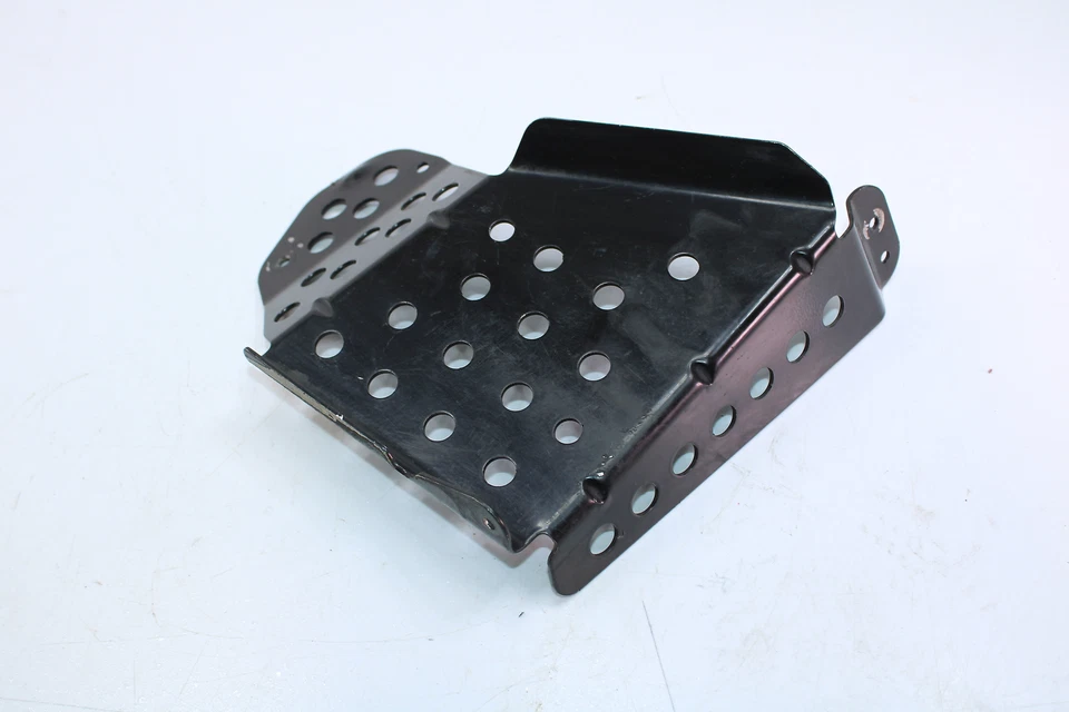 2016 雅马哈 SR Viper MTX SR10M62L LE 162 英寸磁盘电机护板 8JW-F5718-60-00 — 第 2/4 张图片