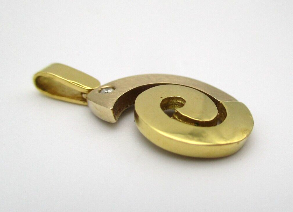 18K Yellow Gold Diamond Swirl Pendant [P48] - image 4