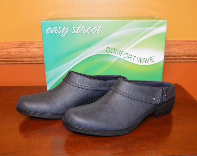 easy street becca