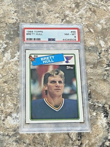 1988-89 Topps Brett Hull #66 RC PSA 8 Slabbed St Louis Blues HOF 2009 Card - Bild 1 von 2