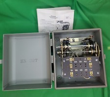 Vintage Industrial Polyflex Timer With Original Case *Untested*