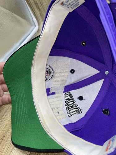 Sombrero Snapback Vintage Años 90 Toronto Raptors The Game Usado - Imagen 11 de 12