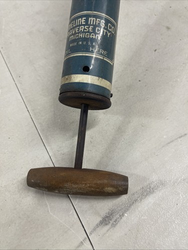 Vintage Acme Insect Bug Pump Sprayer garden collectible. Larger Unit - 第 7/21 張圖片