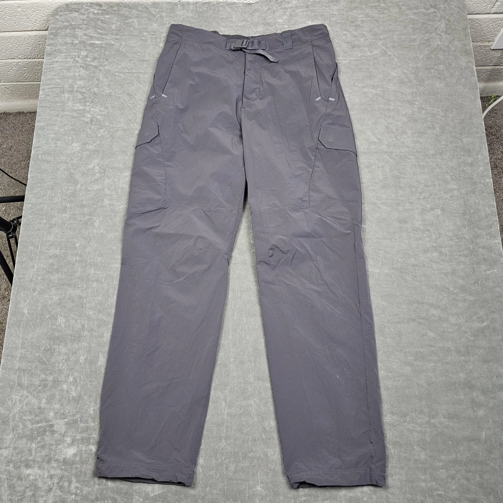Lululemon Outdoor Training Pants Mens 32 Gray Woven Belted Elastic Waist Hiking