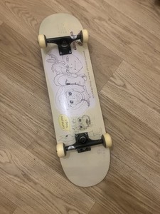 Frog Skateboards 8,5 Deck, Maglight, Spitfire Formula Four, Modus Ceramic
