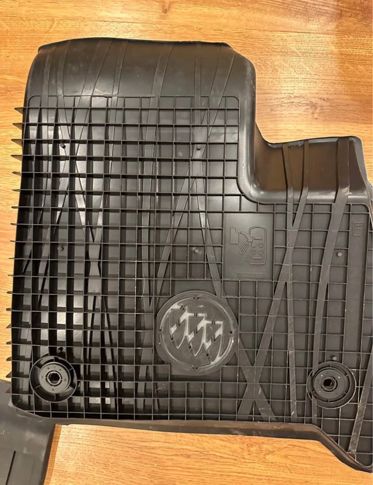 Alfombrillas Buick Enclave 2018-2022 delanteras segunda y tercera fila premium para todo tipo de clima negras Foto 3 de 3