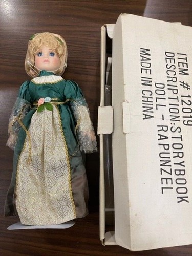  Heritage Collection Porzellan Puppen - RAPUNZEL - Bild 4 von 4