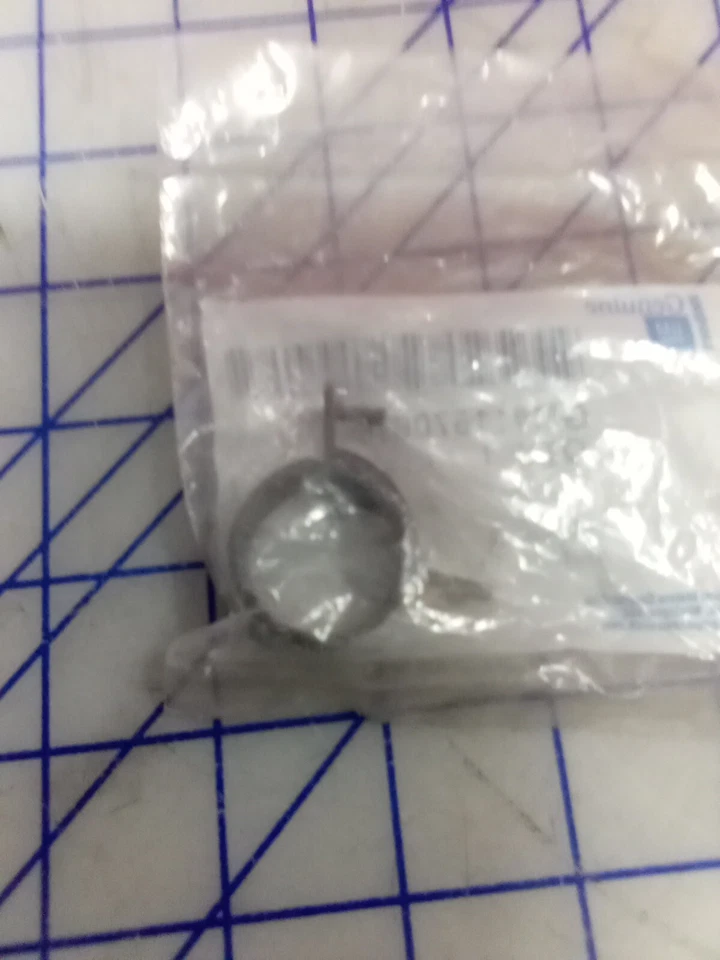 Abrazadera multiusos para piezas originales GM 11570616 Foto 4 de 4