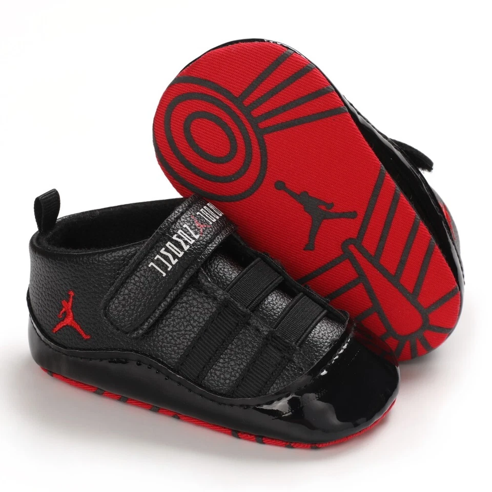 Classic Baby Boy Girl Crib Shoes Infant Sneakers Casual Shoes Newborn Baby Shoes - Image 3 of 4