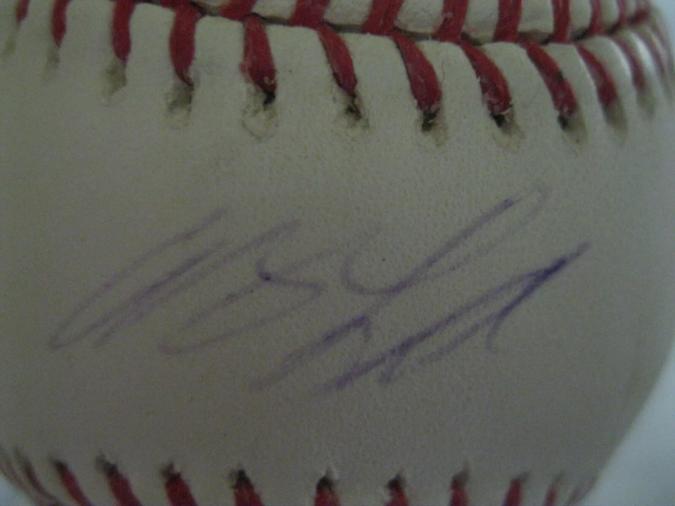Autógrafo firmado por Andy Laroche OML béisbol Dacardworld certificado de autenticidad #11/100 inscrito Foto 2 de 4