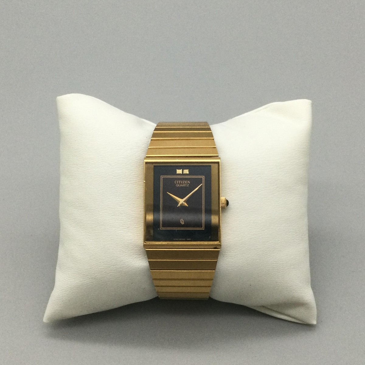 Vtg Citizen Mens Watch 23mm Black Gold Tone 3220-941977 NOT
