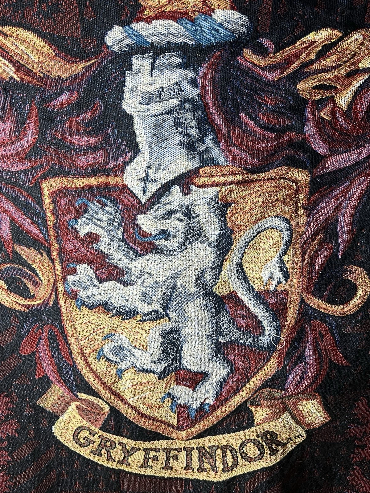 Harry Potter Gryffindor Crest Tapestry Woven Throw Blanket Fringe 48" x 60"