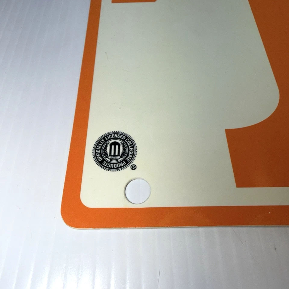 Letrero de plástico vintage de vestuario de voluntarios de Tennessee Wincraft EE. UU. 19' x 8,5" Foto 4 de 4