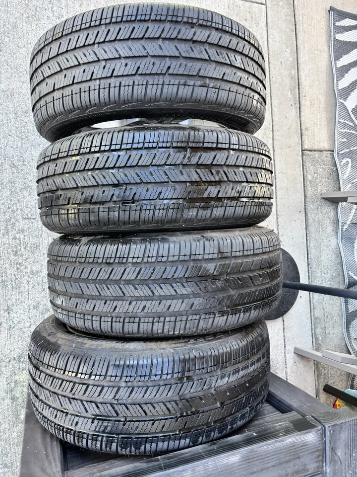 (4): BMW E90 E92 335i 328xi 16" OEM split 5s con planos Bridgestone casi nuevos Foto 3 de 4