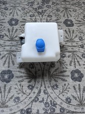 Lancia Beta Coupe Sipderzagatoor Hpe- New Windshield Washer Bottle Lancia Beta Coupe Sipderzagatoor Hpe- New Windshield Washer Bottle