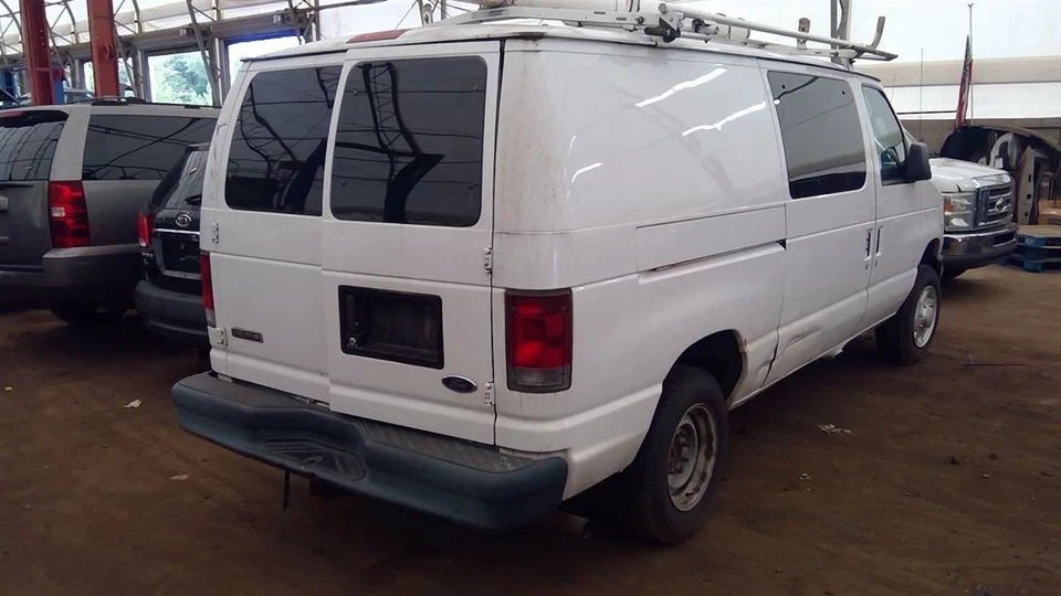 Bomba de dirección asistida para furgoneta Ford E150 07-10 6760234 Foto 4 de 4