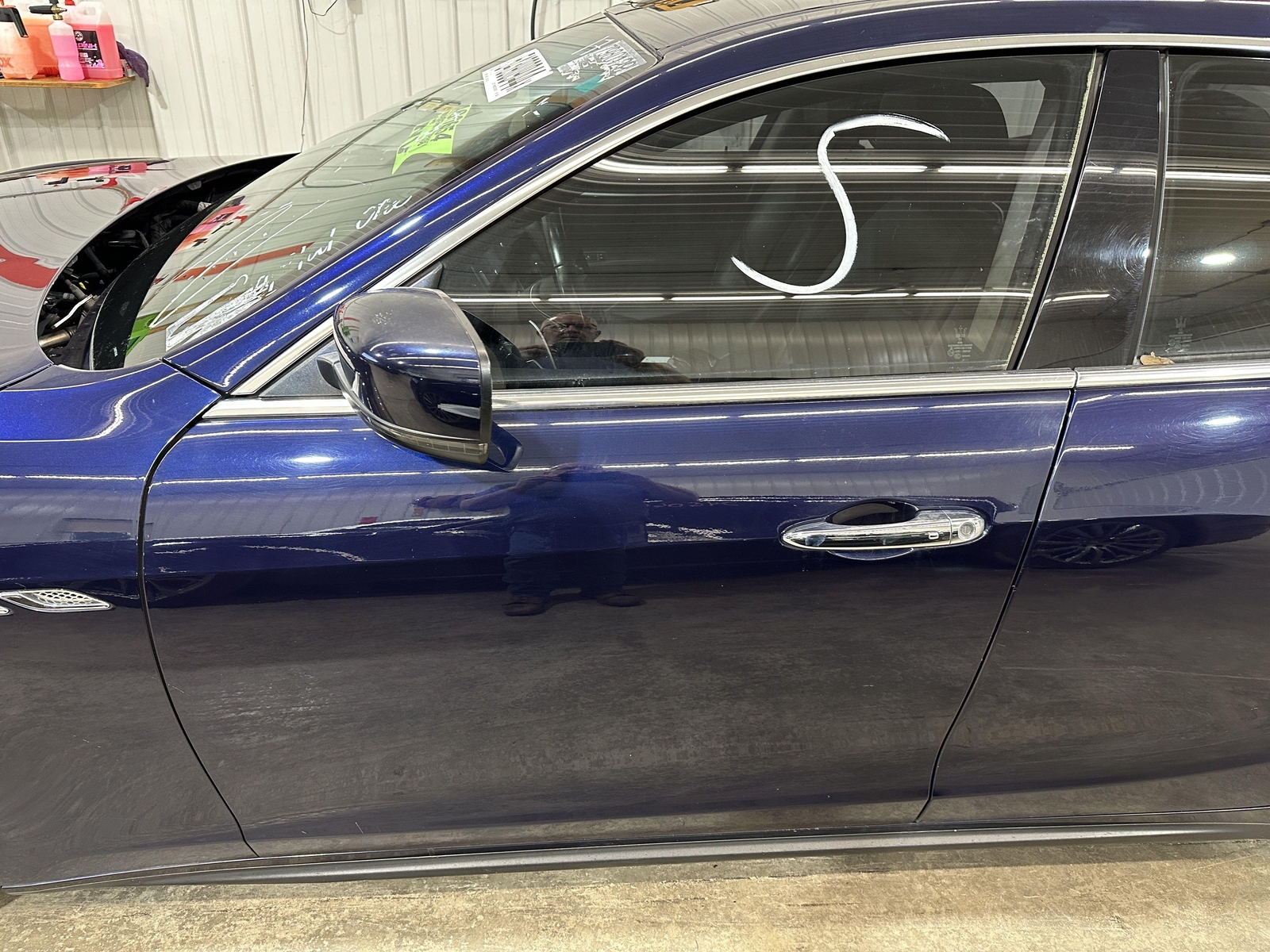 16 MASERATI GHIBLI DRIVER LEFT FRONT DOOR BLUE PASSIONE PAINT 426B