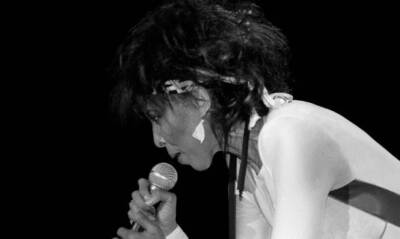 Singer and musician Nona Hendryx Chicago in 1984 OLD MUSIC PHOTO 13