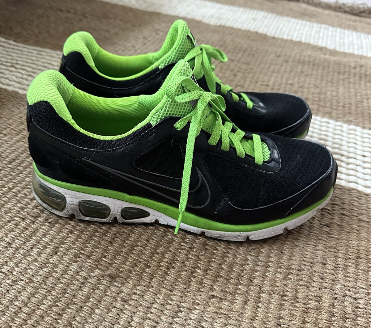 Nike Max Air Turbulence Running Shoes Mens 11 Black Green Sneakers‎ 395763-007 Nike Air Max Turbulence Men main image 2