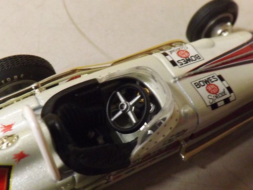Hobby Horse #432 1961 Winner #1 A.J. Foyt 1:43 Scale - Picture 7 of 17