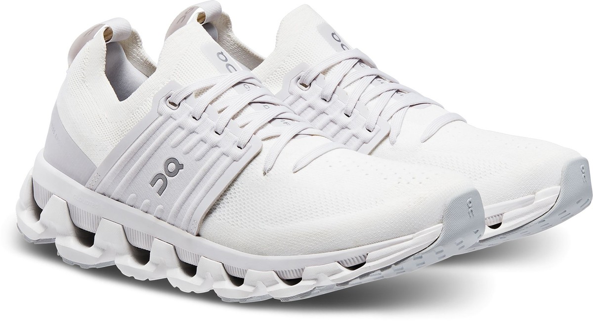 On　Cloudswift3　レディースランニングシューズ ON Brand Cloud Cloudswift 3 All White Women's Running Shoes NEW