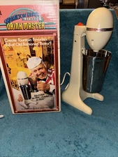 HAMILTON BEACH 727AL DRINK MASTER MILKSHAKE MACHINE Almond Color Works Great #MM