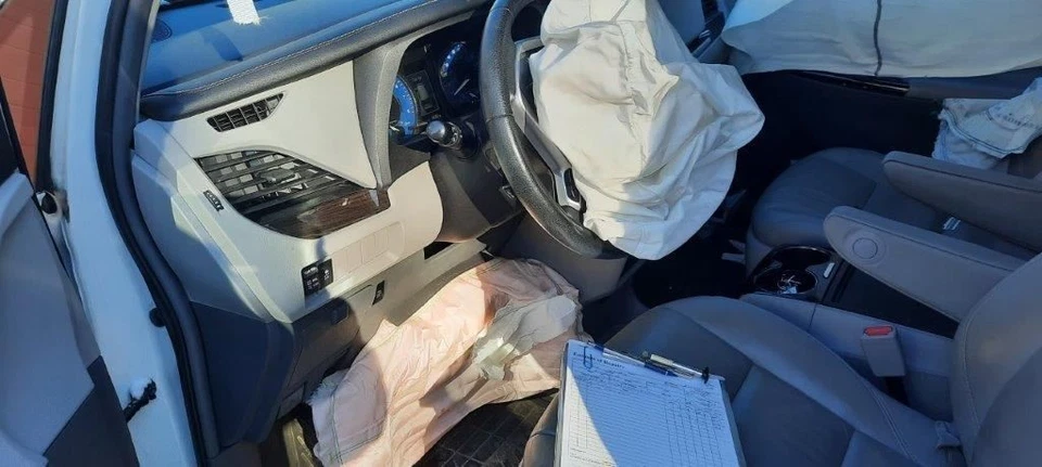 (LOCAL PICKUP ONLY) Fuel Tank FWD Fits 17-20 SIENNA 4189522 - Imagem 4 de 4