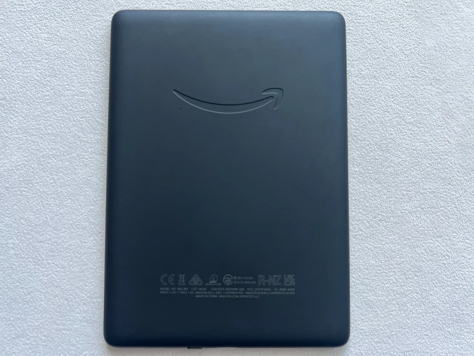 Liseuse Kindle Paperwhite 11 ème Génération - Hors Service - Pour Pieces - Photo 2/4