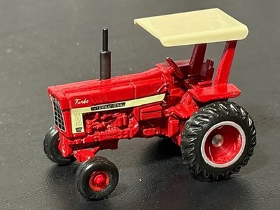 ERTL IH International 1466 Turbo w/ 2 Post ROP's, Red Farm Tractor, 1/64