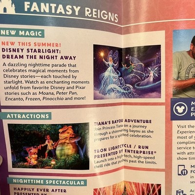 Disney Magic Kingdom 2025 Guide Map Brochure Starlight Parade Opening Night