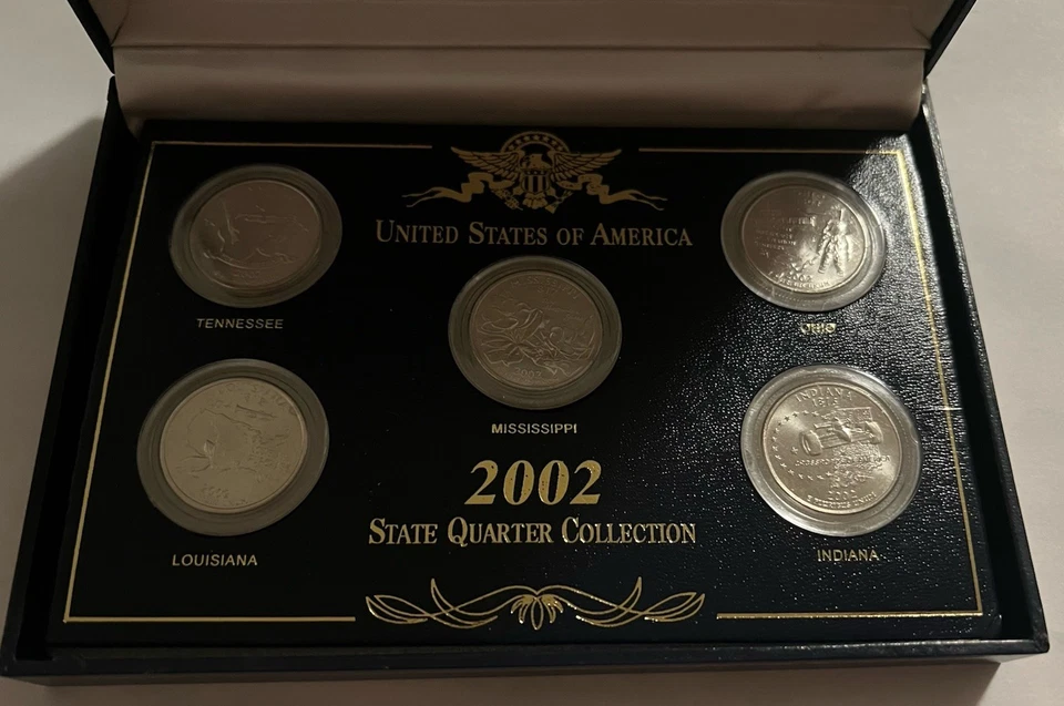 2002 U.S. Mint State Quaters. Complete Set Of 5 In Display Case - Image 3 of 4