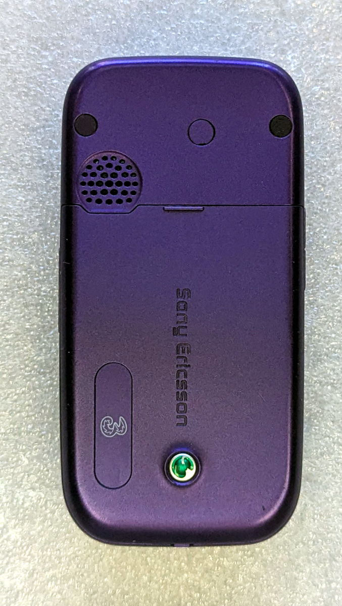 Téléphone Portable Sony Ericsson Z750i Phantom Grey - Débloqué Réseau - Écran 2.2" - Appareil Photo 2MP - Occasion Avec Chargeur