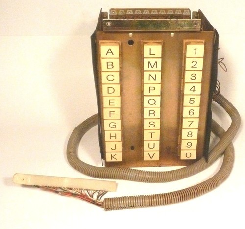 ROWE JUKEBOX R-74: untested BUTTON UNIT w/ ELECTRONICS, CABLE, & JACK - 第 1/7 張圖片