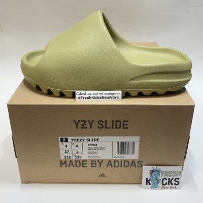 adidas slides “resin” , size 4 Adidas Yeezy Sandal Slide “Resin” Size 4 | eBay main image 2