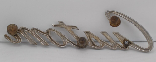 ONE PAIR OF 1970 1971 1969 FORD TRUCK CUSTOM EMBLEMS (0361) - Picture 4 of 7
