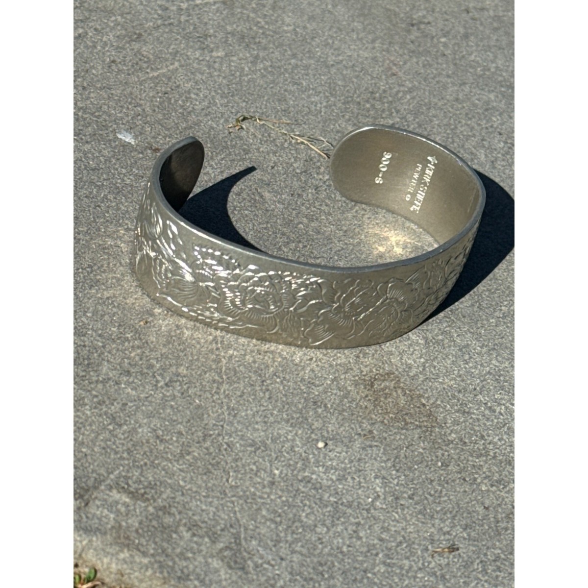 vintage antique bracelet ピアスリング Kirk Stieff Pewter Floral Engraved Etched Vintage Cuff