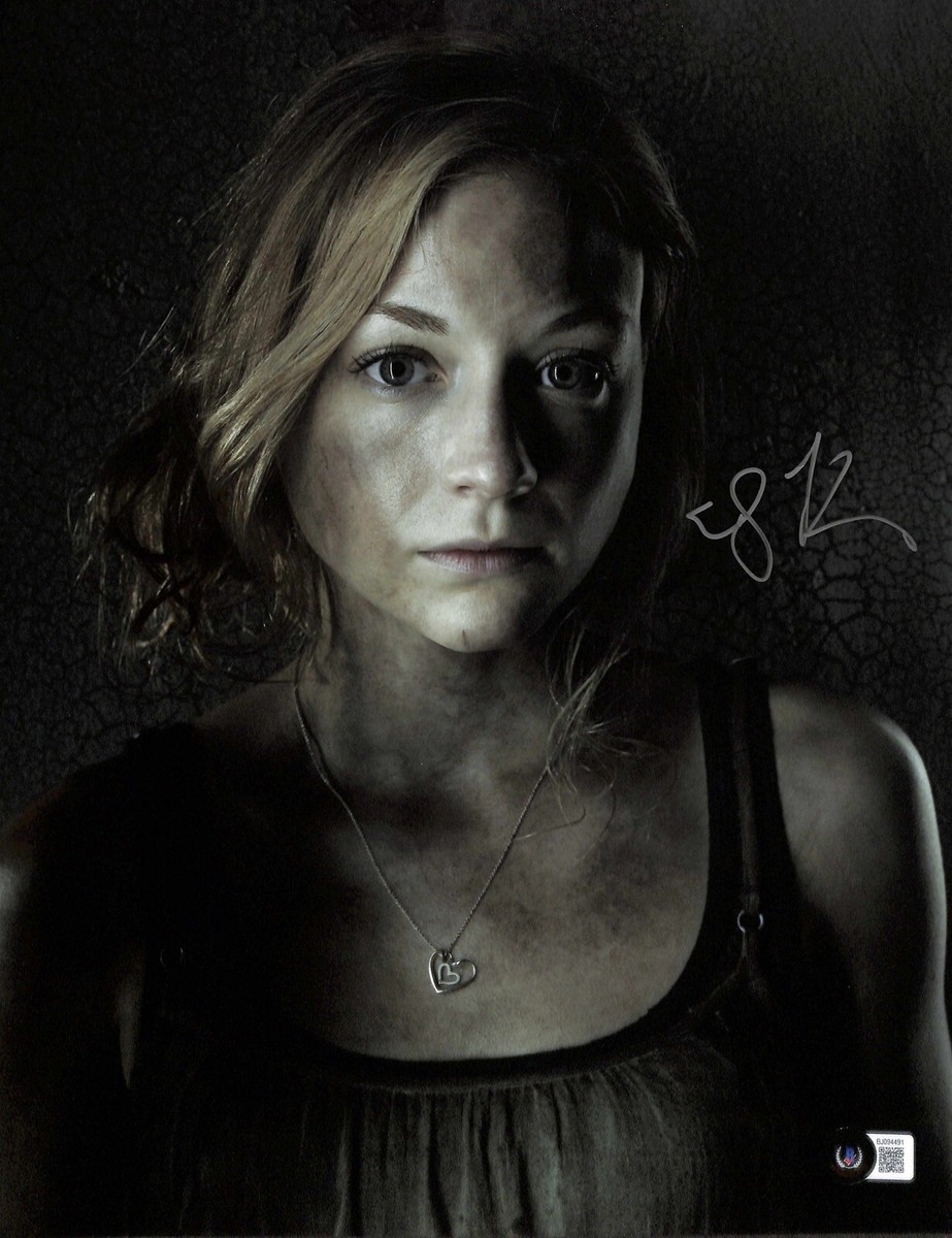 Emily Kinney “Beth Greene” The Walking Dead Signed 11x14 BECKETT