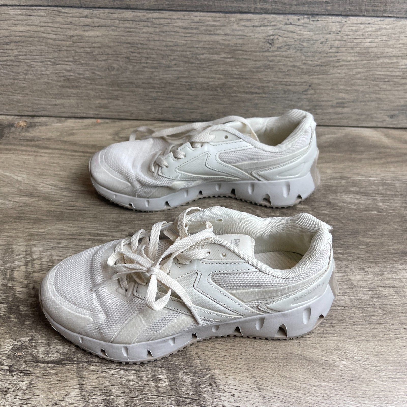 SAOLA Scarpe da corsa Reebok Dynamic 30153SCS per bambini US 5 beige sneakers sportive stringate