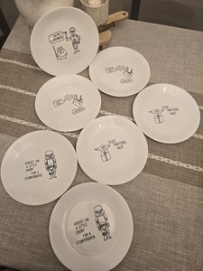 7- Corelle STAR WARS 8.5" Plates Lucas Films USA Yoda Hans Solo Storm Trooper