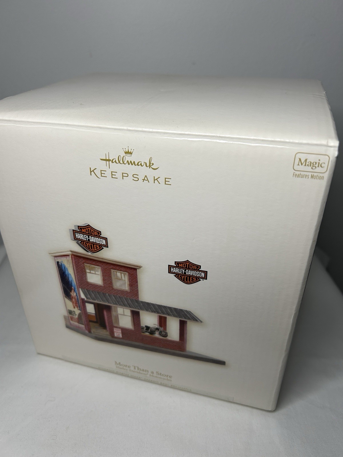 Hallmark Keepsake Harley-Davidson More Than A Store With Motion NIB